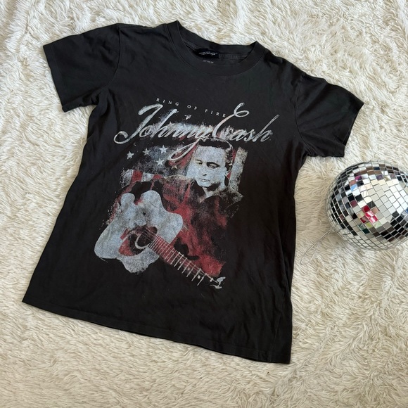 Cotton on Johnny Cash Small graphic black tee shirt - Picture 1 of 7